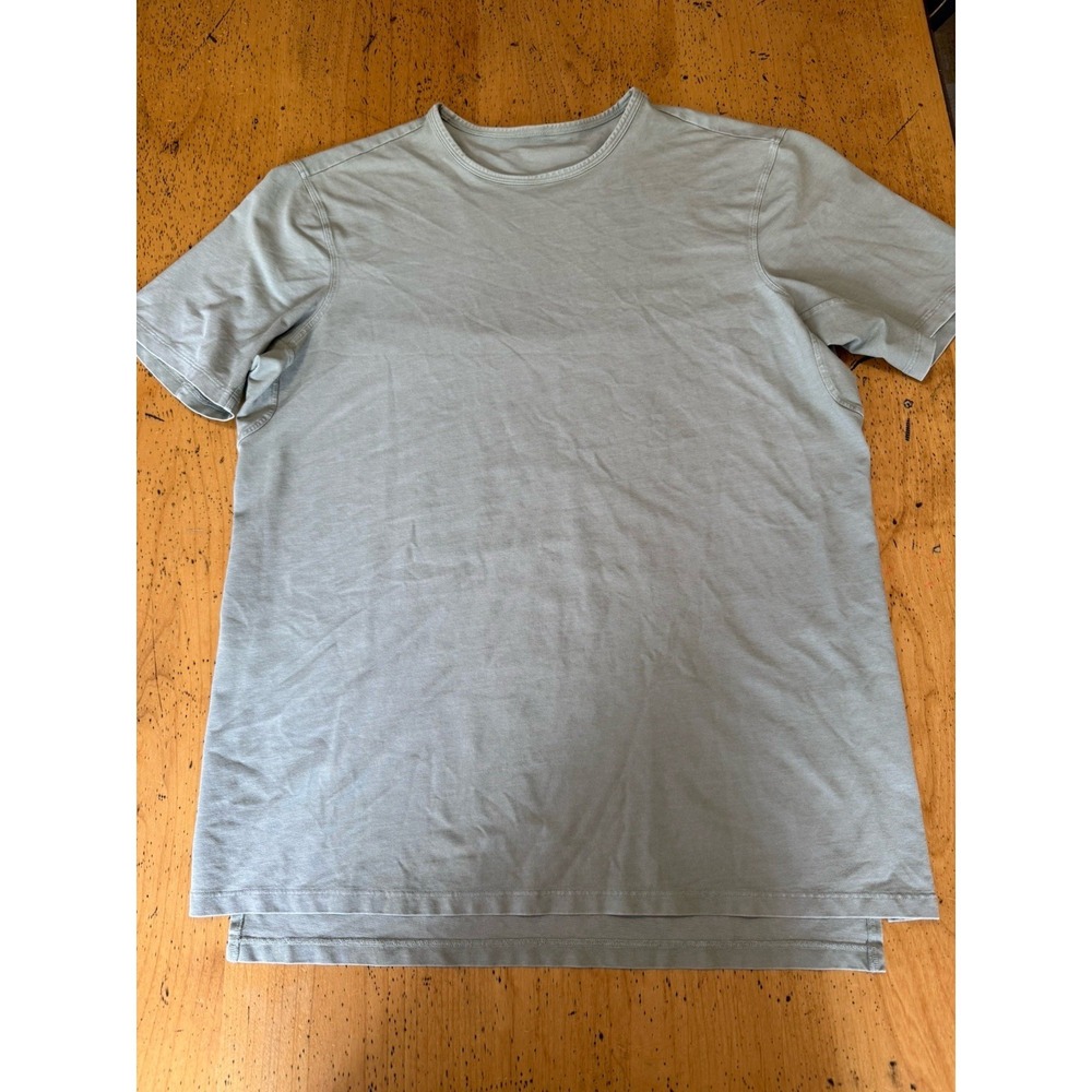 Lululemon The Fundamenta Large T-Shirt Mens Sage Green Crew Neck Short Sleeve